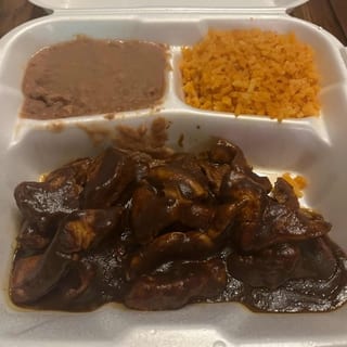 Pollo Con Mole Poblano